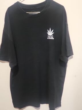 Lurking Class Black Graphic Short-Sleeve Men's T-Shirt - Support Your Budtender